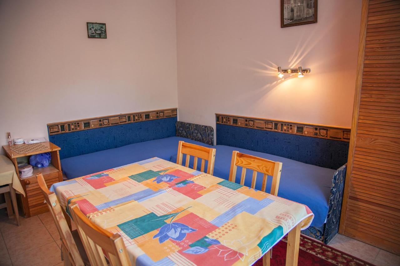 Izabella Panzio Bed and Breakfast Hajdúszoboszló Εξωτερικό φωτογραφία
