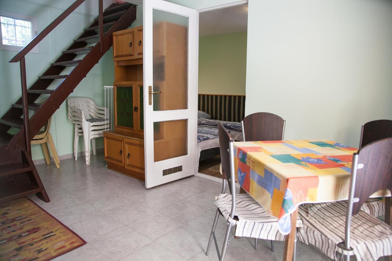 Izabella Panzio Bed and Breakfast Hajdúszoboszló Εξωτερικό φωτογραφία