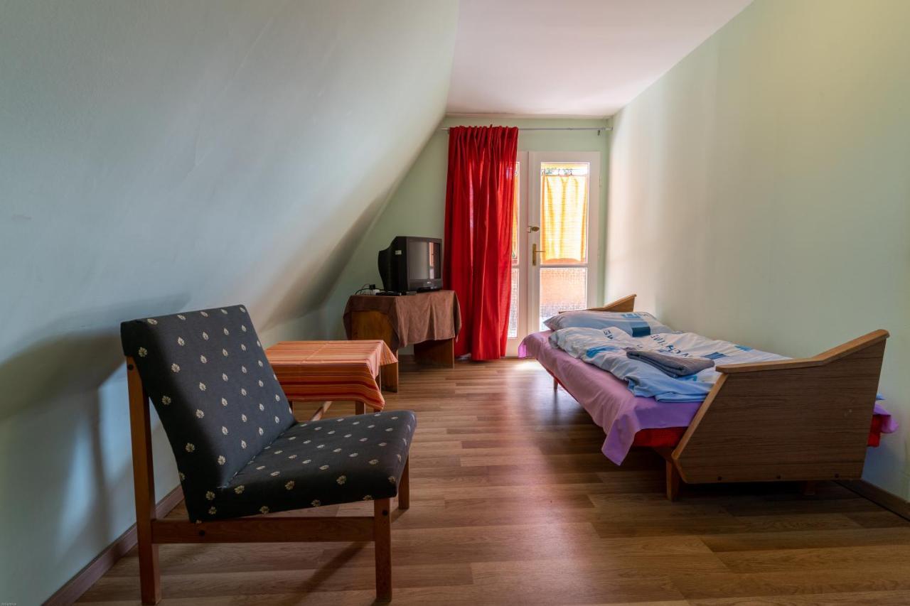 Izabella Panzio Bed and Breakfast Hajdúszoboszló Εξωτερικό φωτογραφία