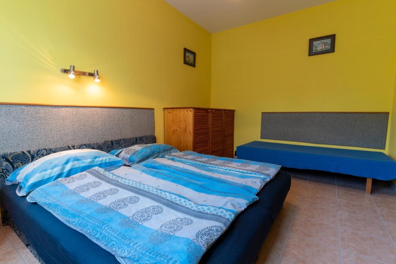 Izabella Panzio Bed and Breakfast Hajdúszoboszló Εξωτερικό φωτογραφία