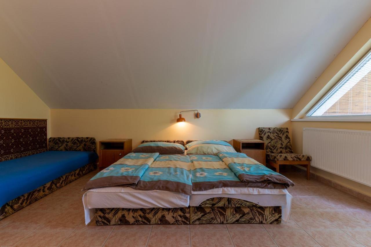 Izabella Panzio Bed and Breakfast Hajdúszoboszló Εξωτερικό φωτογραφία