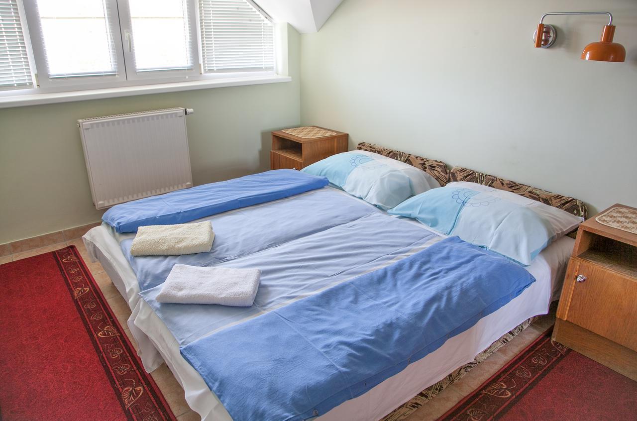 Izabella Panzio Bed and Breakfast Hajdúszoboszló Εξωτερικό φωτογραφία
