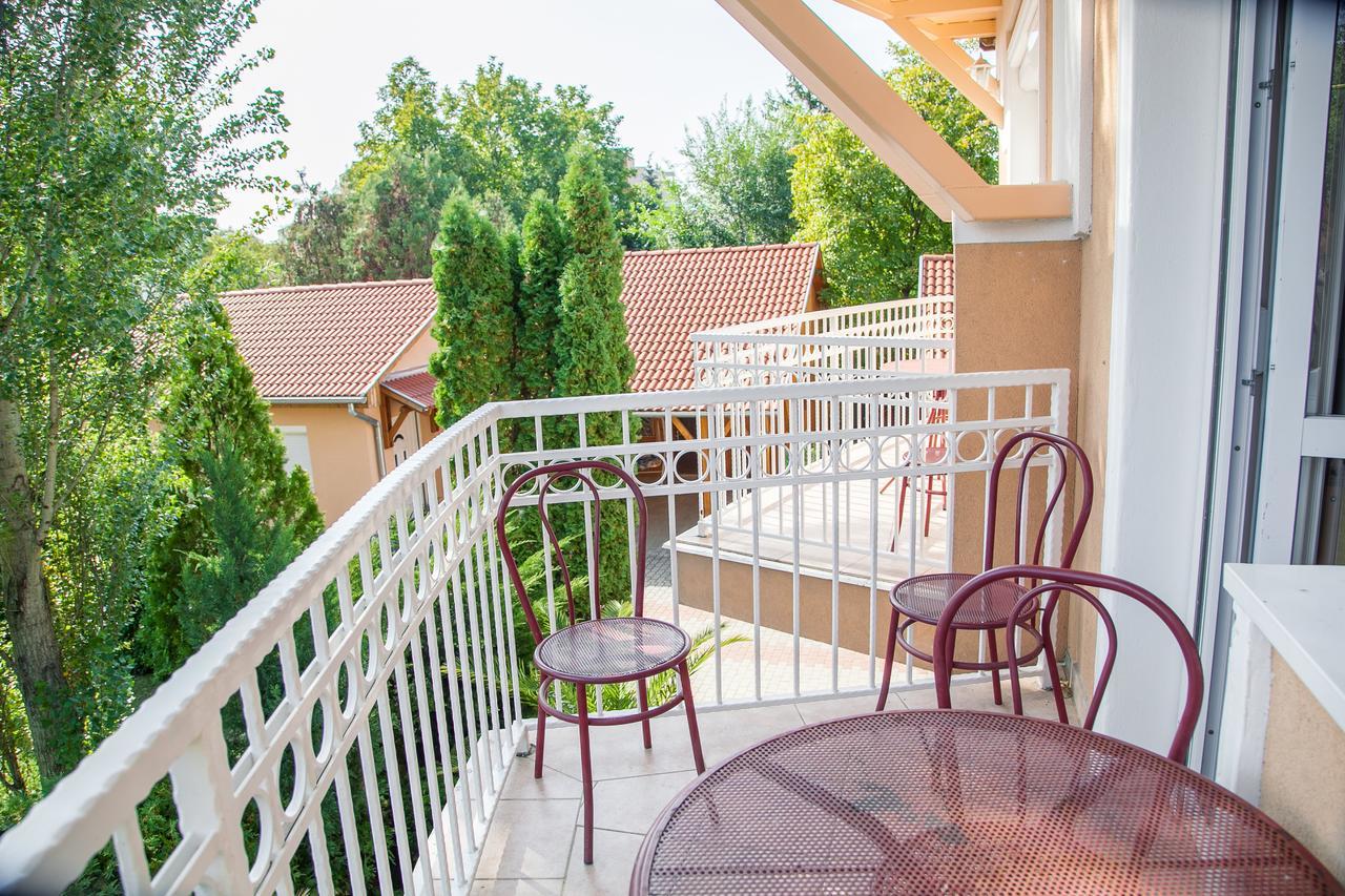 Izabella Panzio Bed and Breakfast Hajdúszoboszló Εξωτερικό φωτογραφία