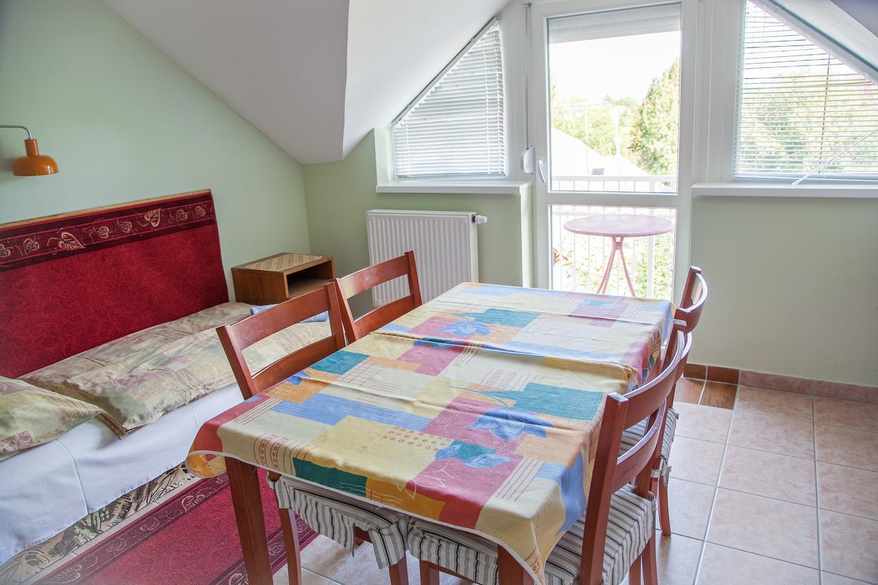 Izabella Panzio Bed and Breakfast Hajdúszoboszló Εξωτερικό φωτογραφία