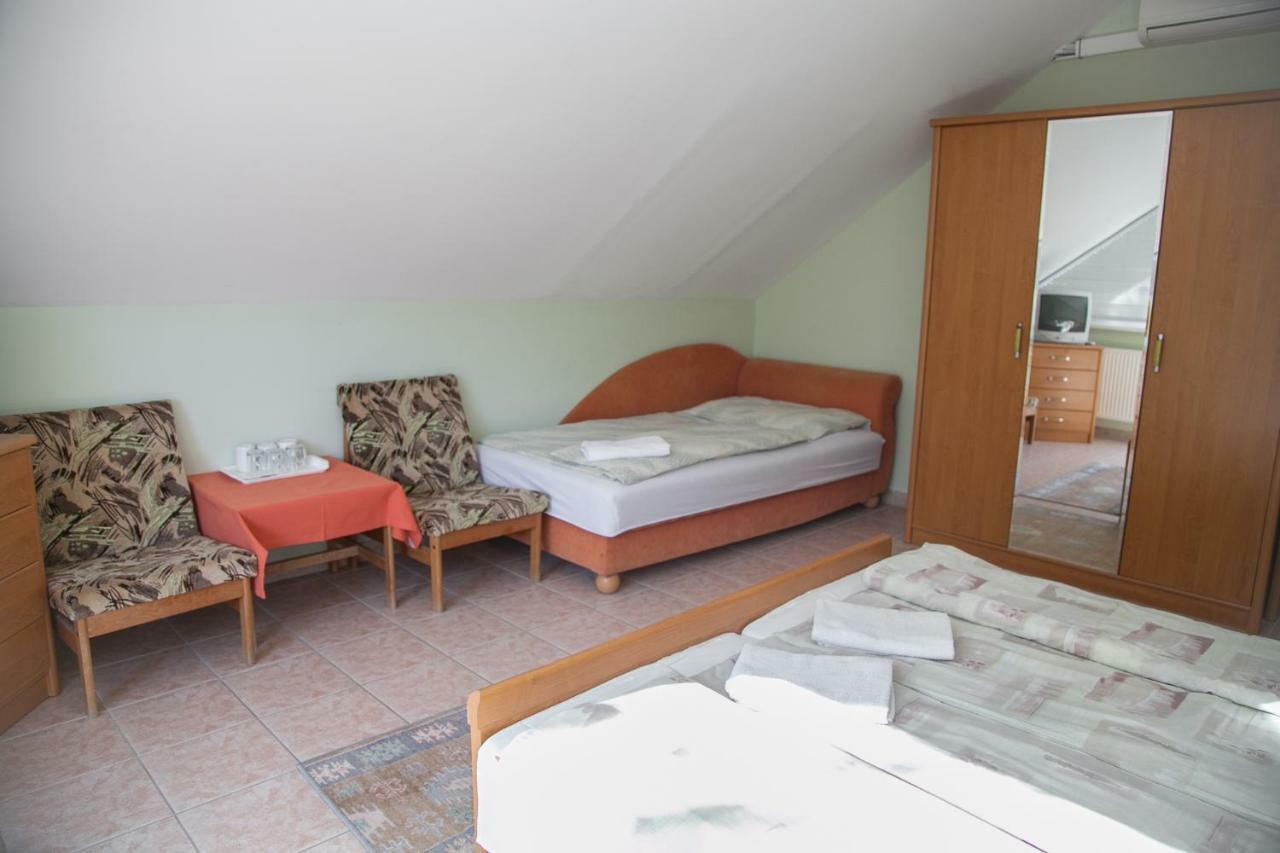 Izabella Panzio Bed and Breakfast Hajdúszoboszló Εξωτερικό φωτογραφία